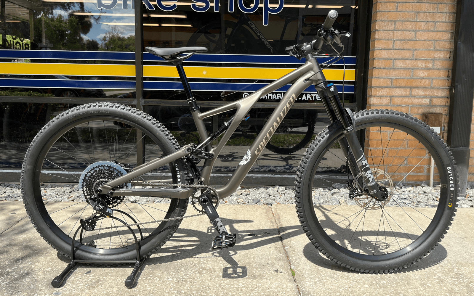 Specialized Stumpjumper mountain bike prepared for guided trail rentals